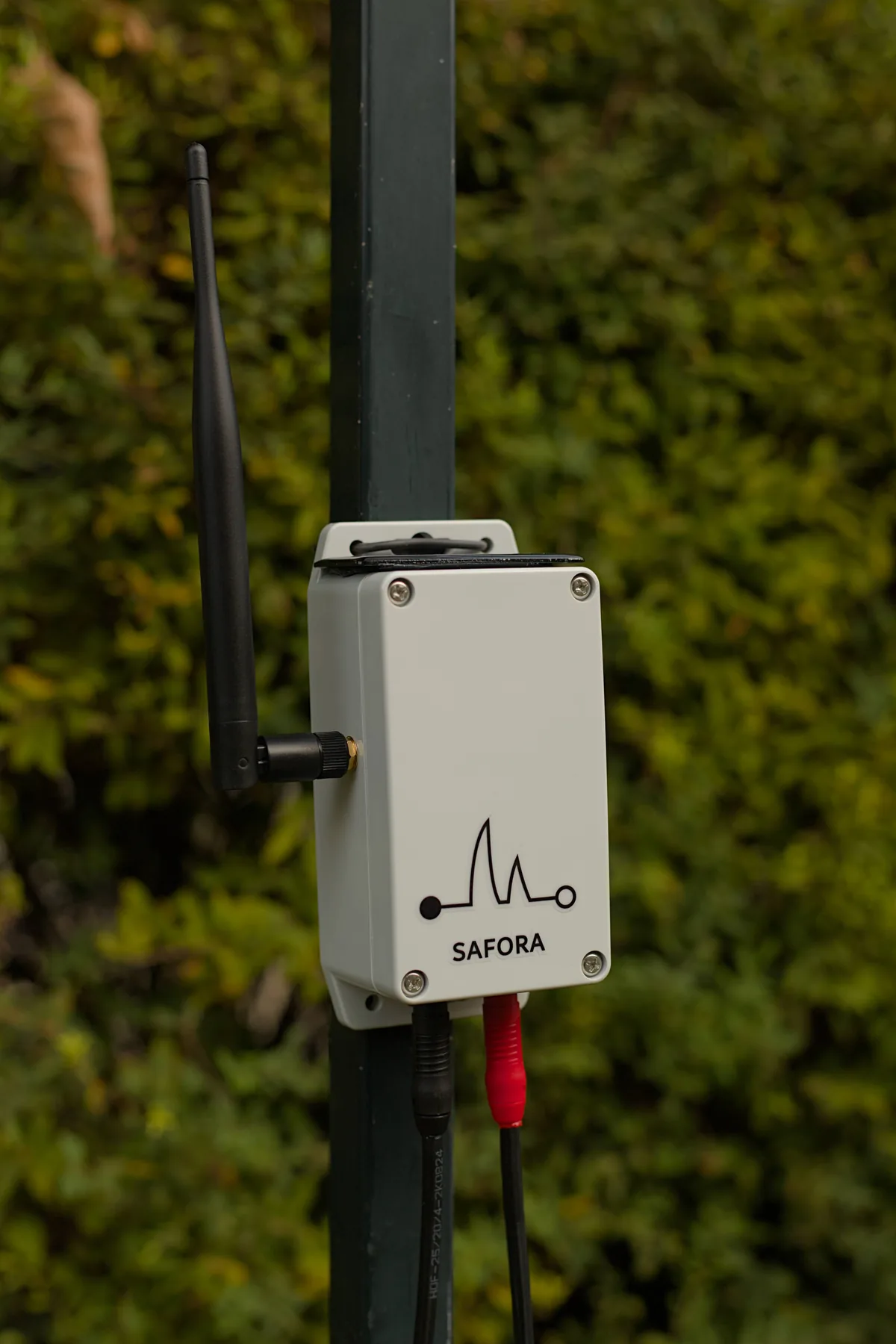 Safora Fence Shield — front view